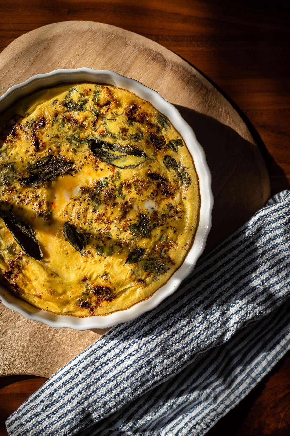 dairy free gluten free crustless quiche with tomatoes and basil