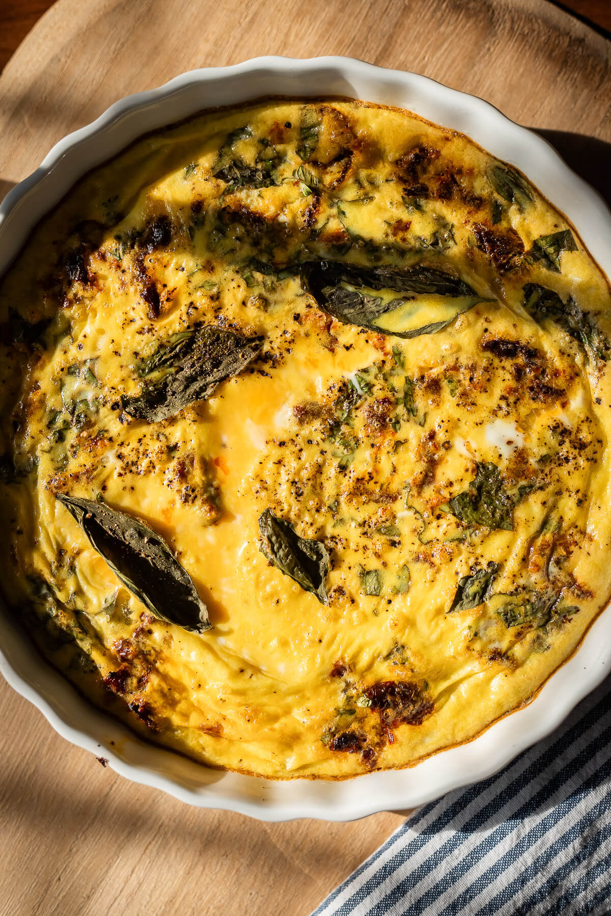 dairy free gluten free crustless quiche with tomatoes and basil